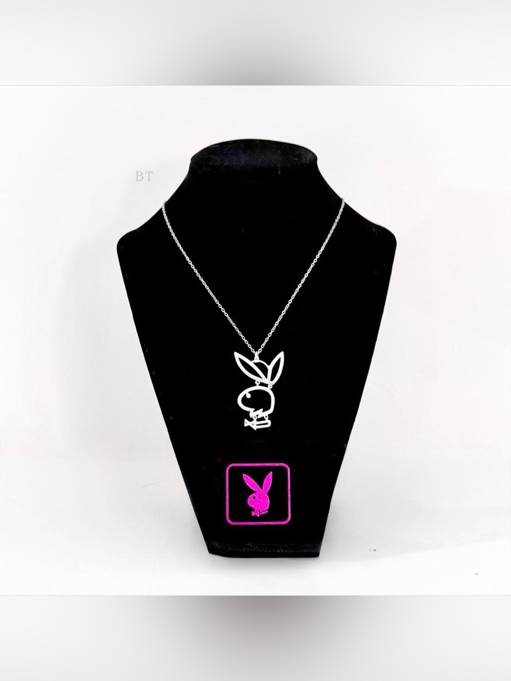 Playboy Y2K bunny necklace - Picture 2 of 6